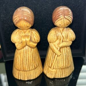 Vintage Ceramic Salt & Pepper Shakers Straw Dolls